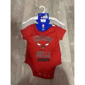 NBA 3-Pack Chicago‎ Bulls Baby Bodysuits; Sizes 3-6m Bag6